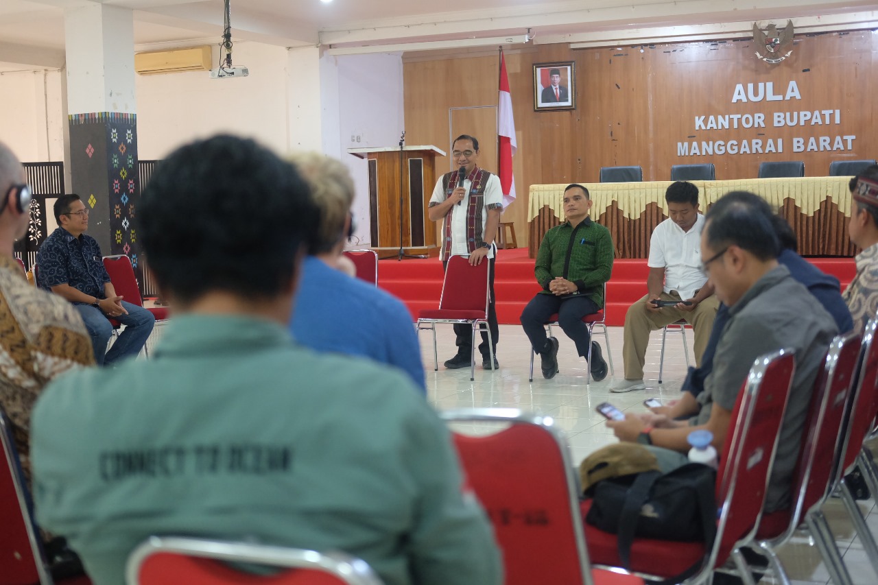 Audiensi WWF Indonesia dan Friends of Indonesia  Dengan Pemerintah Kabupaten Manggarai Barat